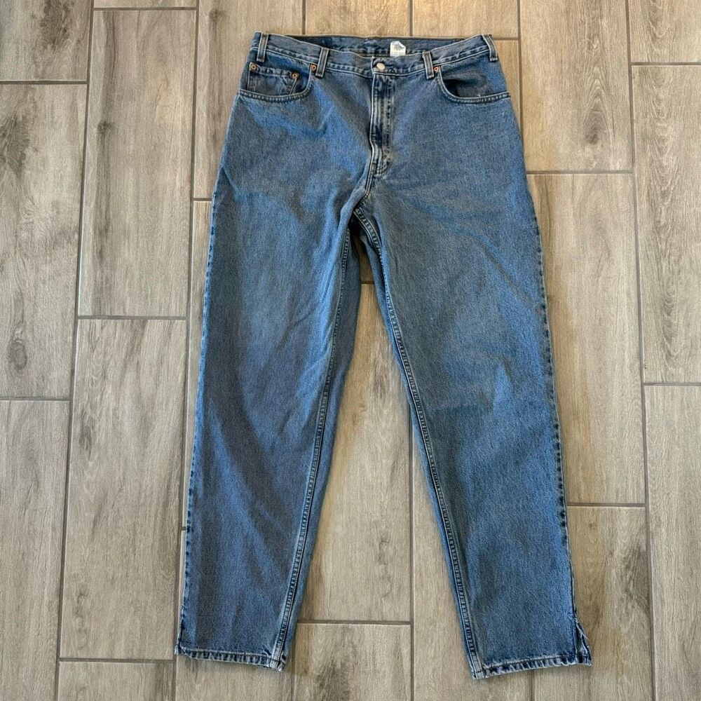 Vintage Levis Jeans Men 36x34 Blue 560 Loose Baggy Denim Pants Skate Western Y2K